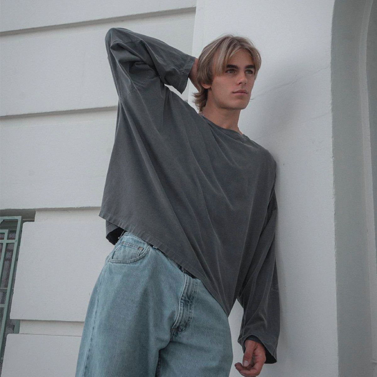 GOLD LONG SLEEVE TEE GREY