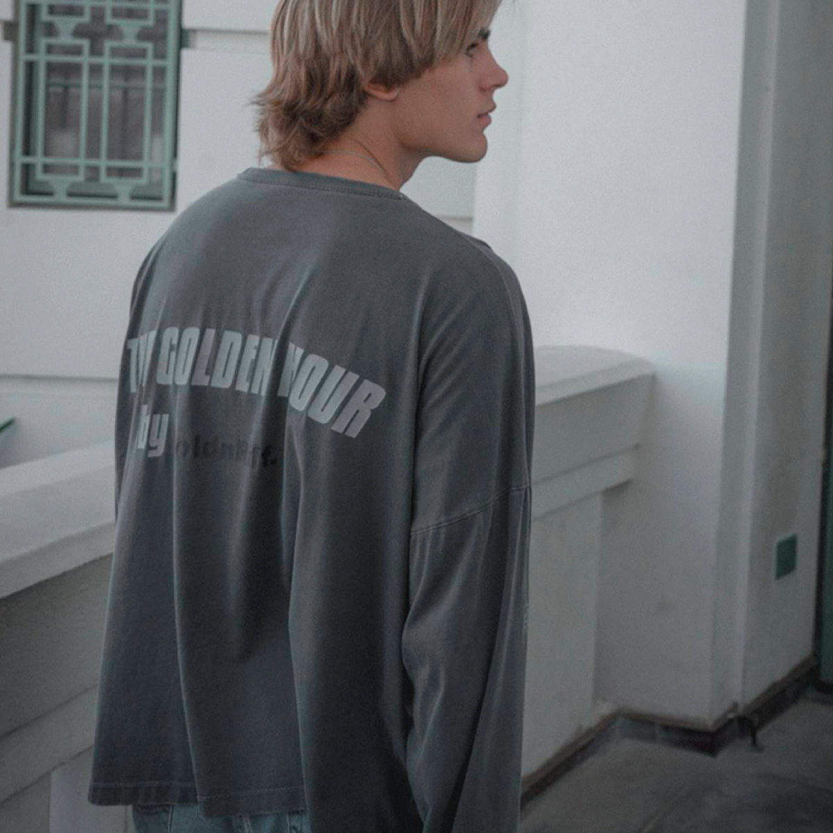 GOLD LONG SLEEVE TEE GREY
